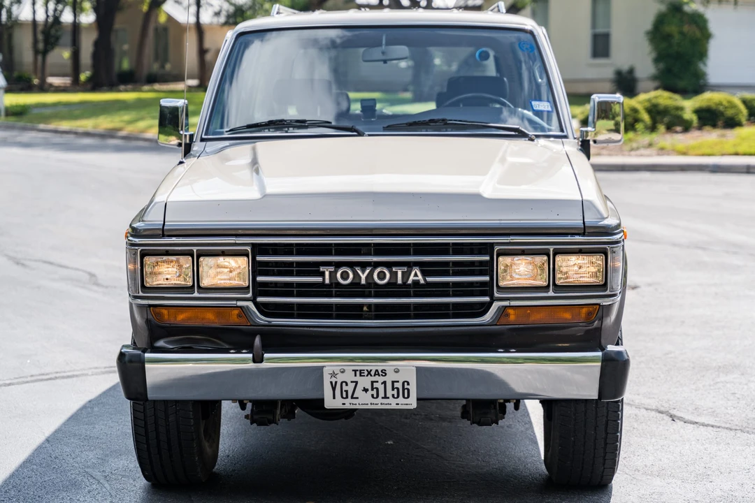 1989 Toyota J60 Land Cruiser - Image 4 of 31