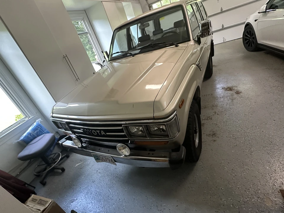 1989 Toyota J60 Land Cruiser - Image 11 of 31