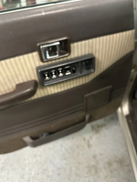 1989 Toyota J60 Land Cruiser - Image 29 of 31