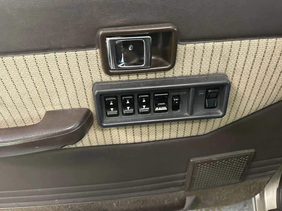 1989 Toyota J60 Land Cruiser - Image 30 of 31