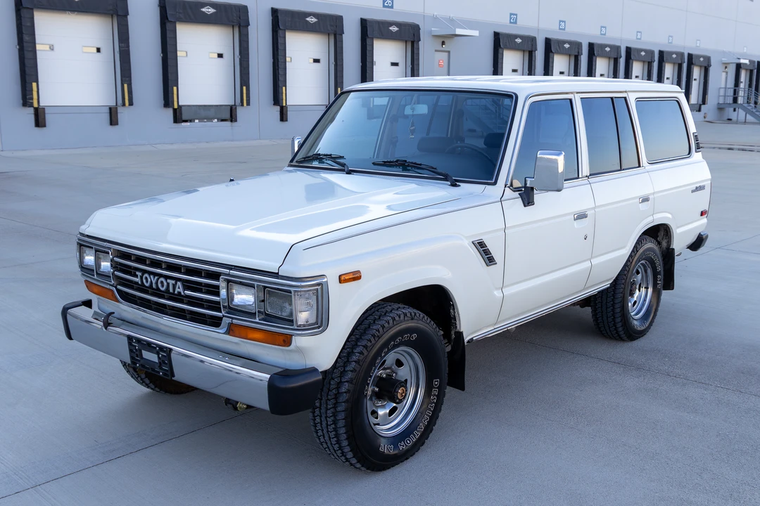 1989 Toyota J60 Land Cruiser - Image 3 of 31
