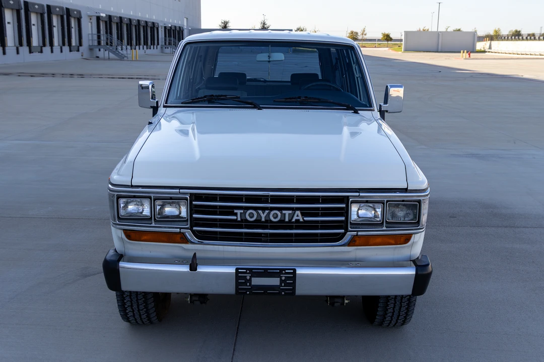 1989 Toyota J60 Land Cruiser - Image 24 of 31