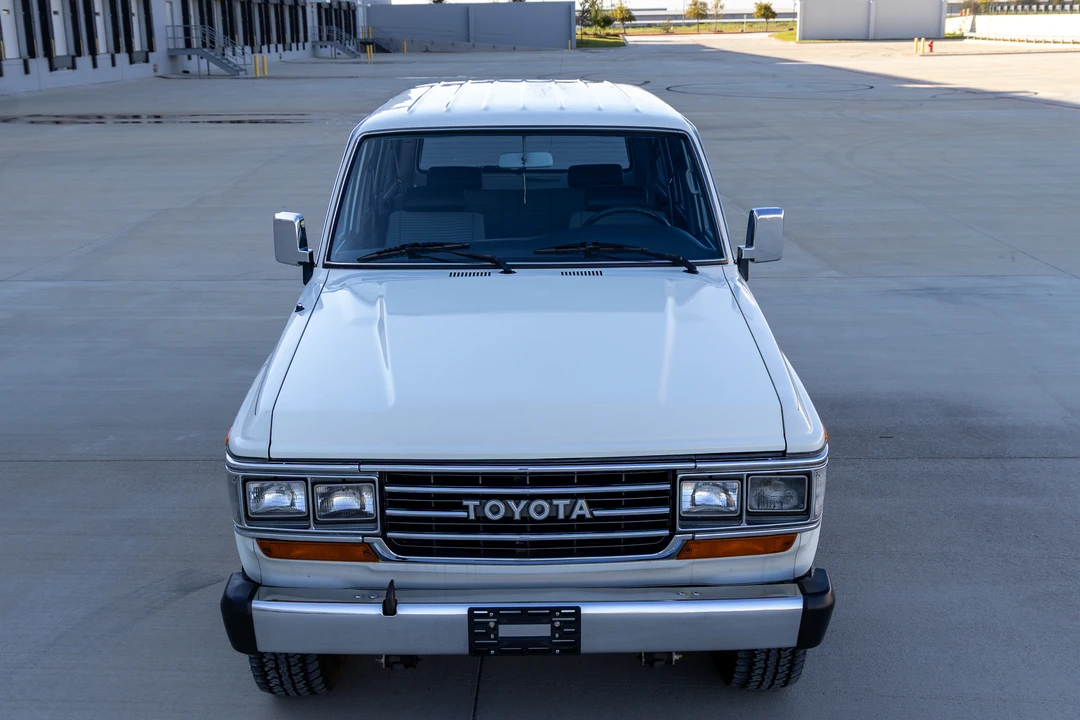 1989 Toyota J60 Land Cruiser - Image 25 of 31