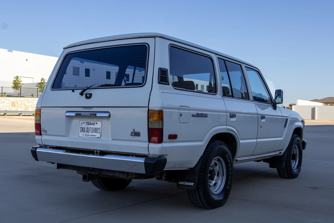 1989 Toyota J60 Land Cruiser - Image 14 of 31