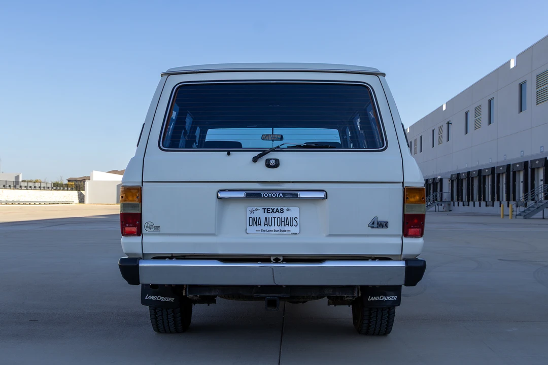 1989 Toyota J60 Land Cruiser - Image 12 of 31