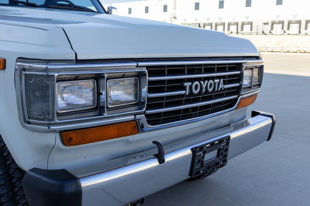 1989 Toyota J60 Land Cruiser - Image 28 of 31