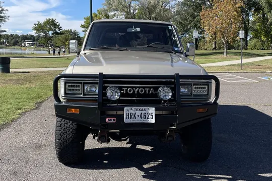 1989 Toyota Land Cruiser FJ62