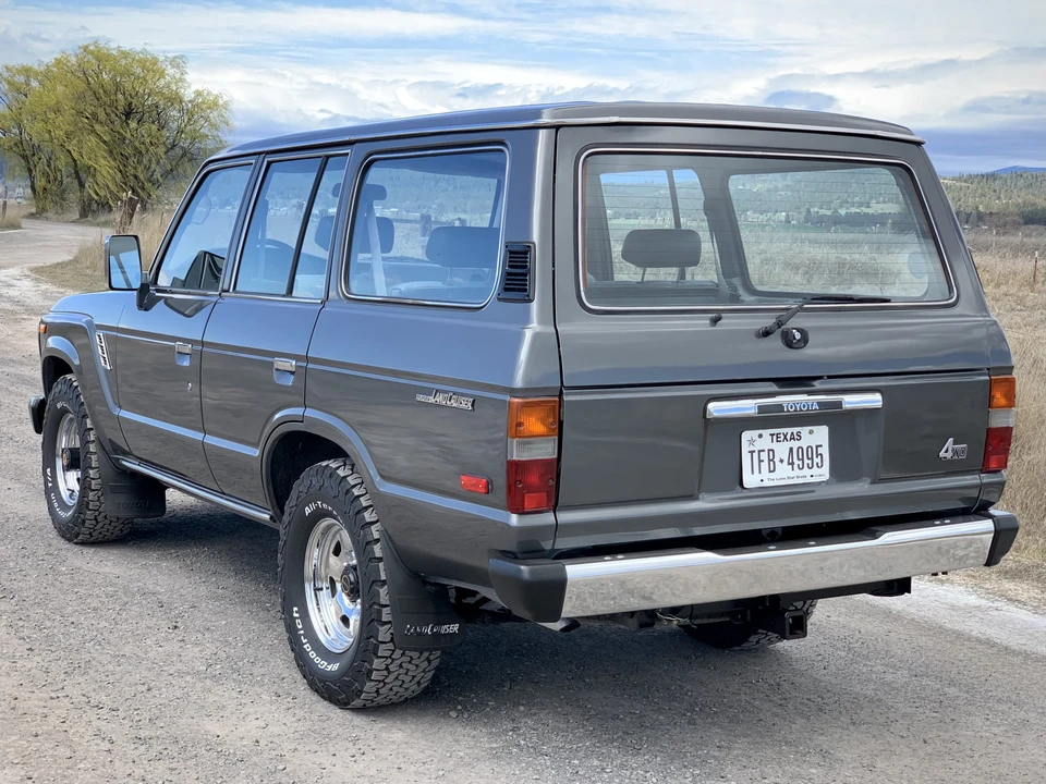 1989 Toyota J60 Land Cruiser - Image 11 of 31