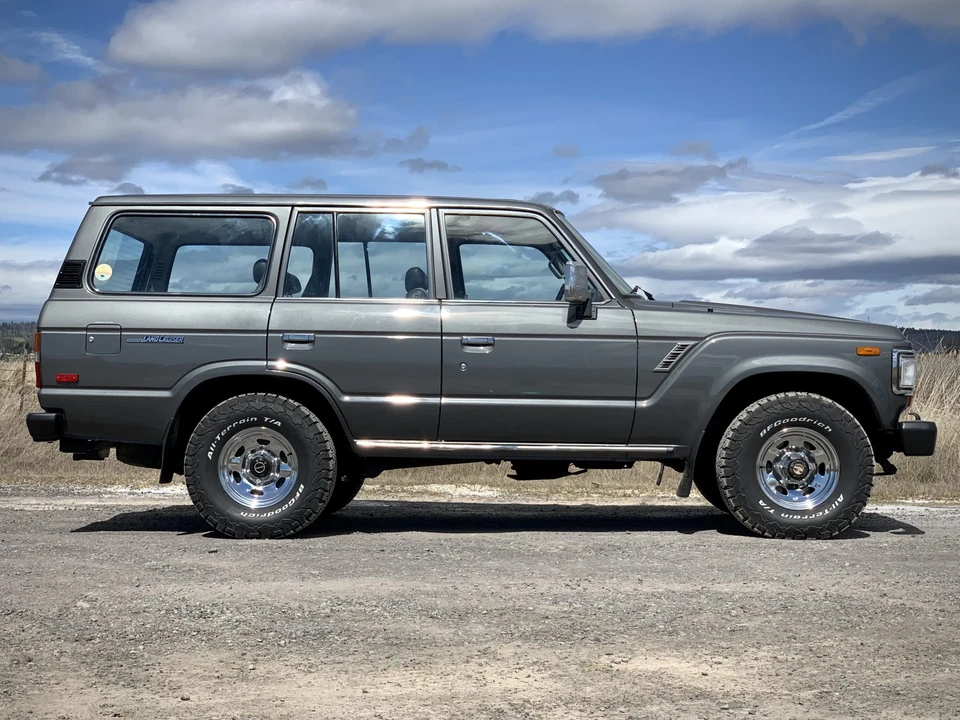 1989 Toyota J60 Land Cruiser - Image 19 of 31
