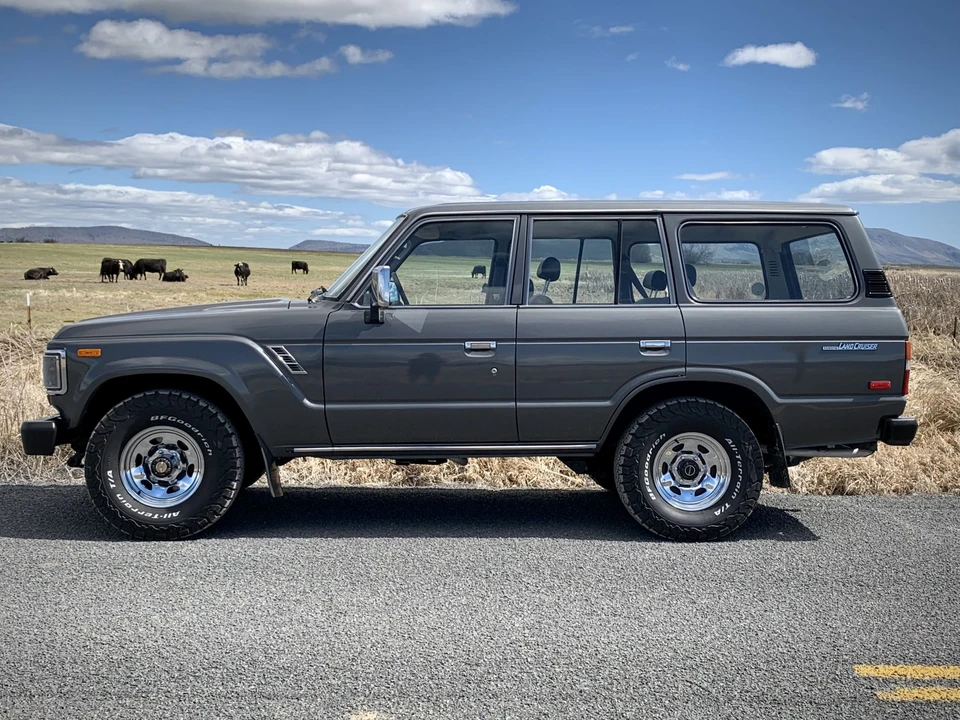 1989 Toyota J60 Land Cruiser - Image 6 of 31