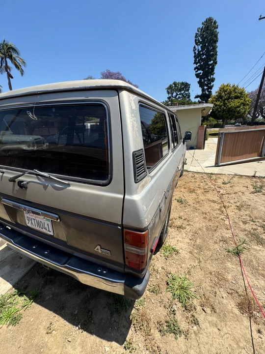 1989 Toyota J60 Land Cruiser - Image 6 of 23