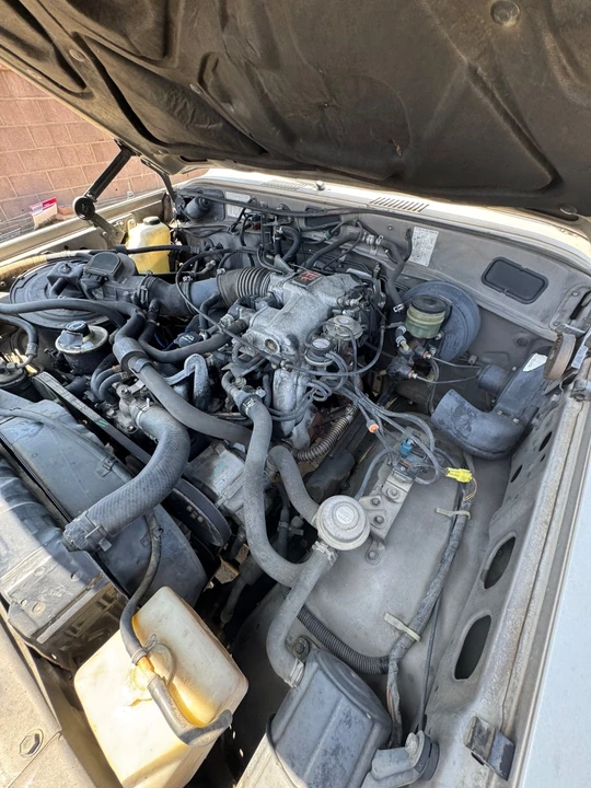 1989 Toyota J60 Land Cruiser - Image 7 of 23