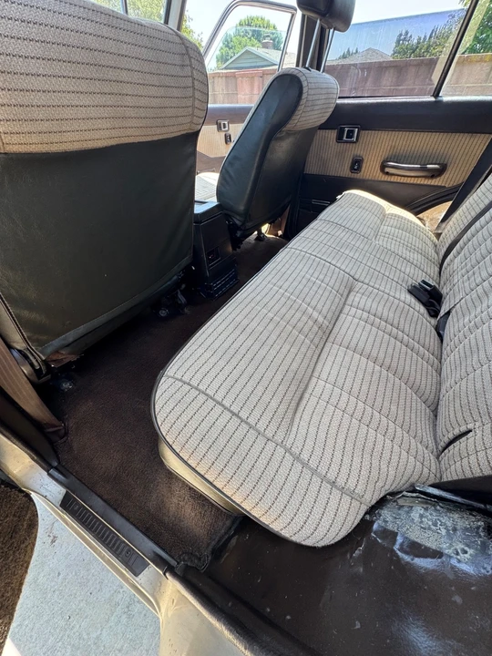 1989 Toyota J60 Land Cruiser - Image 16 of 23