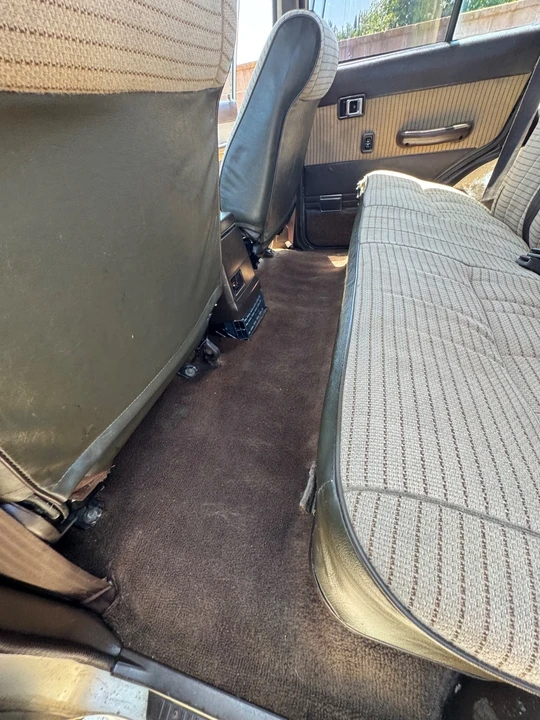 1989 Toyota J60 Land Cruiser - Image 18 of 23