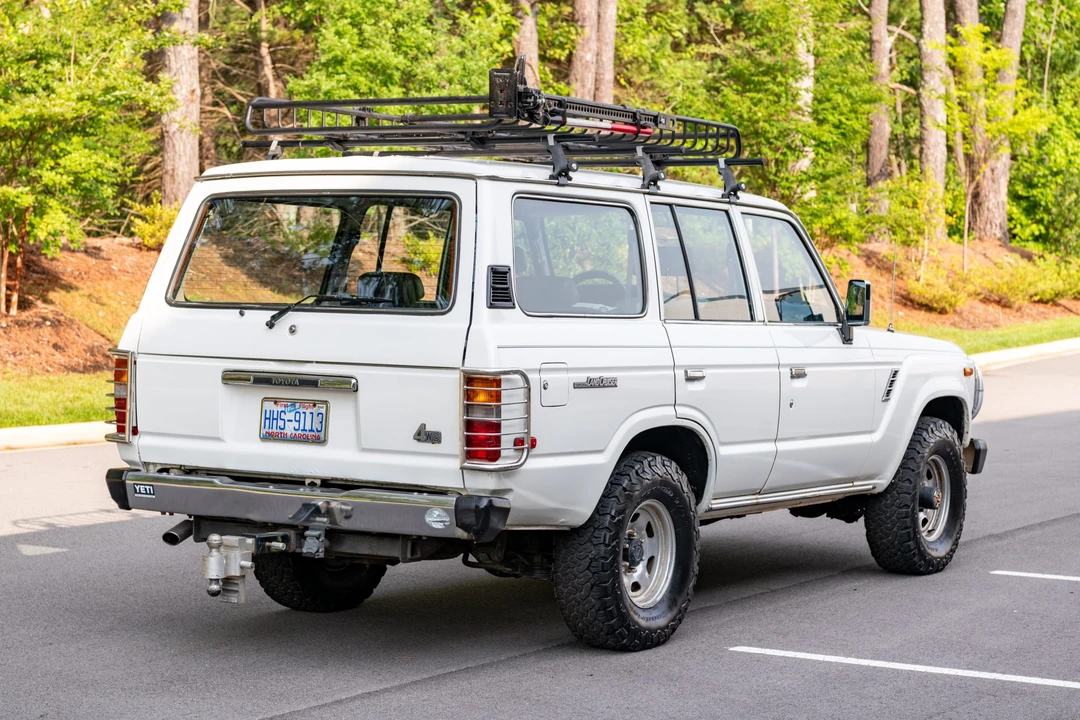 1989 Toyota J60 Land Cruiser - Image 5 of 31