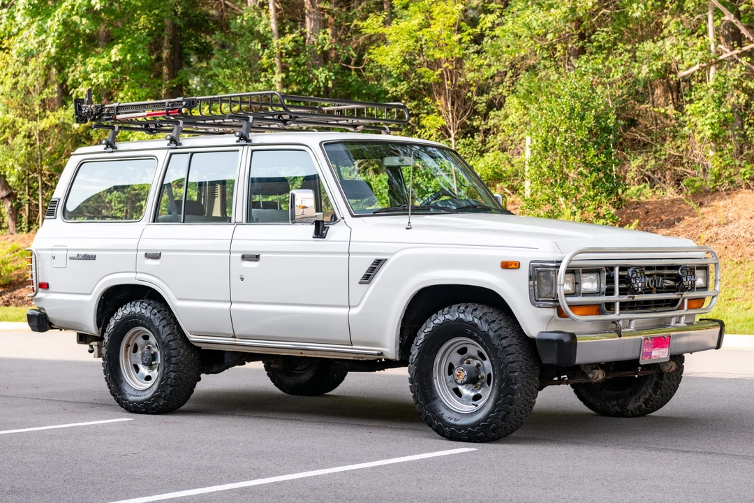 1989 Toyota J60 Land Cruiser - Image 7 of 31