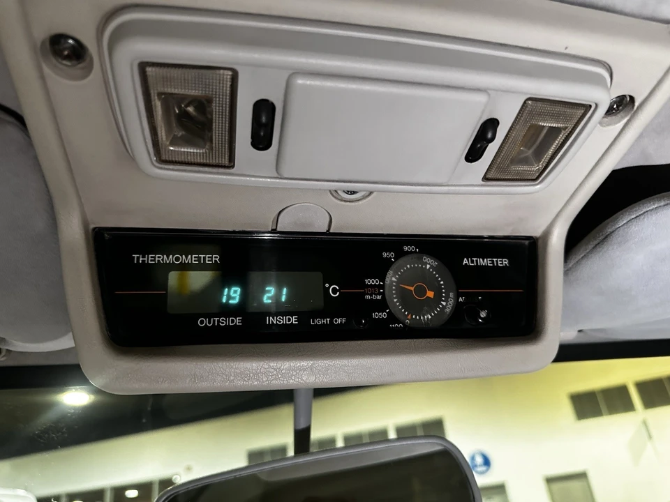 1989 Toyota J60 Land Cruiser - Image 23 of 31
