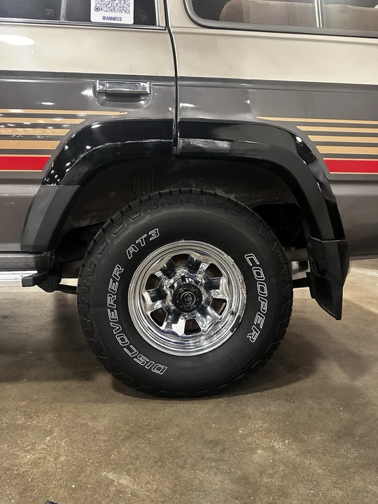 1989 Toyota J60 Land Cruiser - Image 10 of 31