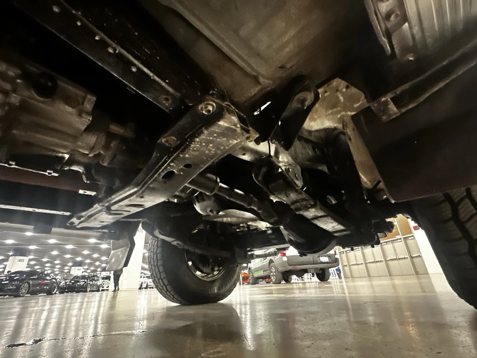 1989 Toyota J60 Land Cruiser - Image 15 of 31