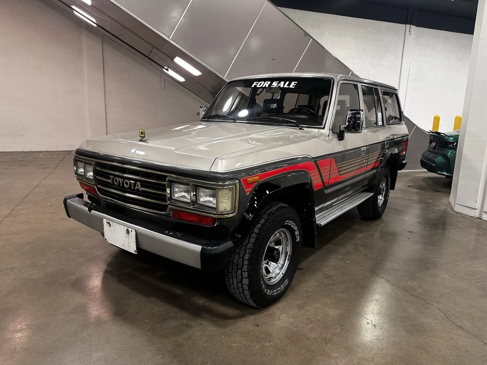 1989 Toyota J60 Land Cruiser - Image 3 of 31