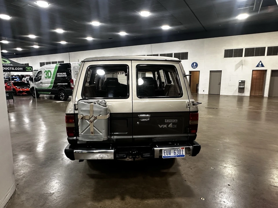 1989 Toyota J60 Land Cruiser - Image 6 of 31