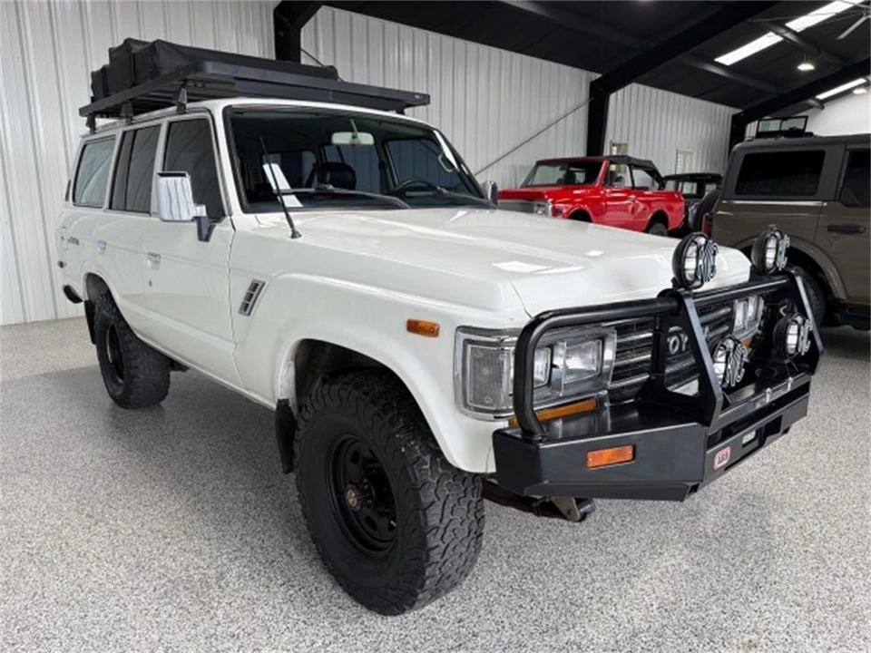 1989 Toyota J60 Land Cruiser - Image 4 of 31