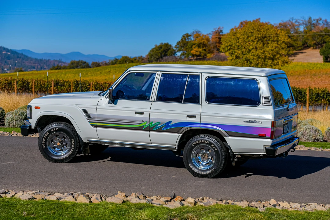 1989 Toyota J60 Land Cruiser - Image 15 of 31