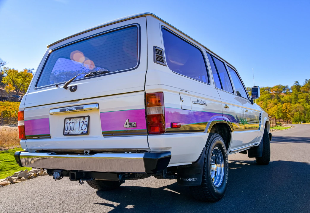 1989 Toyota J60 Land Cruiser - Image 19 of 31