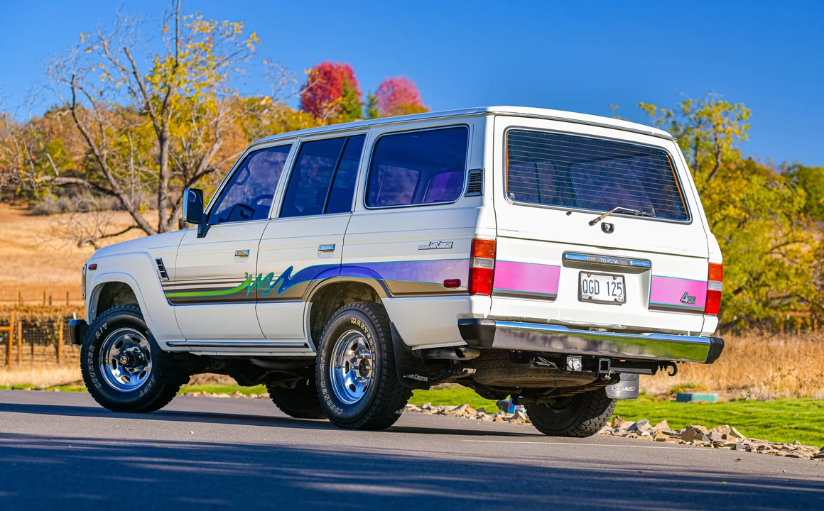 1989 Toyota J60 Land Cruiser - Image 4 of 31