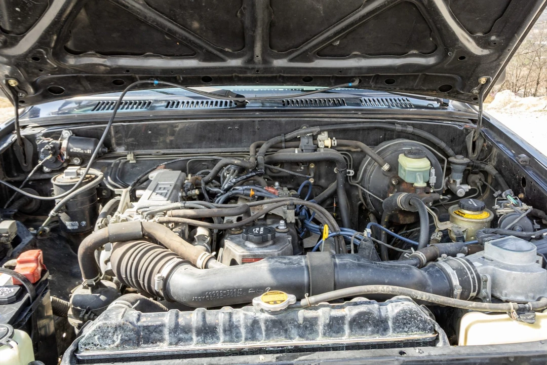 1989 Toyota Hilux 5th Gen - Image 6 of 7