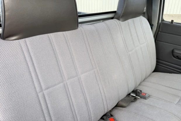 1989 Toyota Hilux 4th Gen - Image 4 of 7
