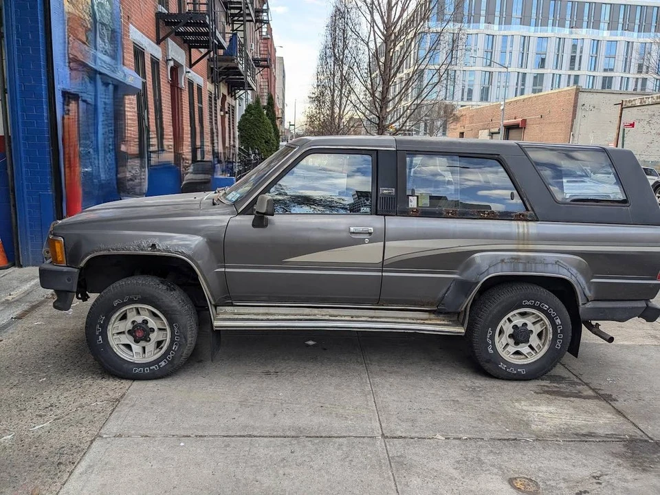 1989 Toyota 4Runner 1st Gen - Image 2 of 12