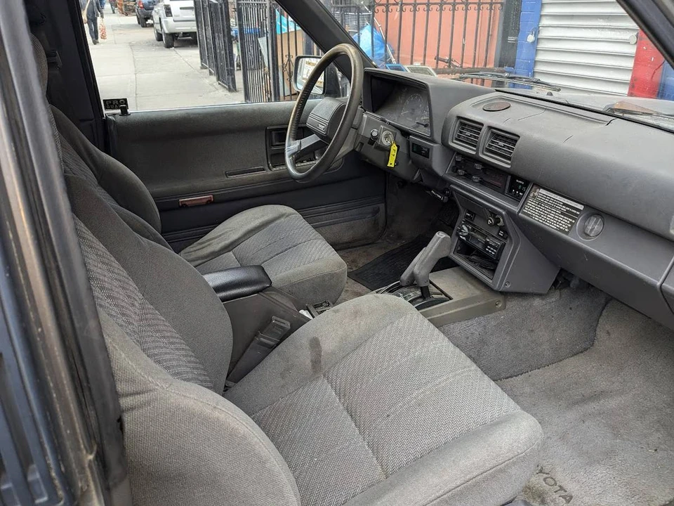 1989 Toyota 4Runner 1st Gen - Image 7 of 12