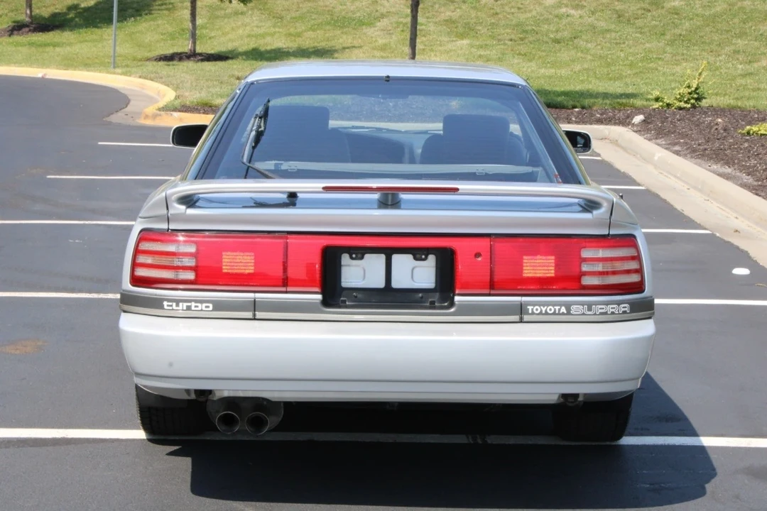 1989 Toyota Supra 3rd Gen - Image 5 of 12