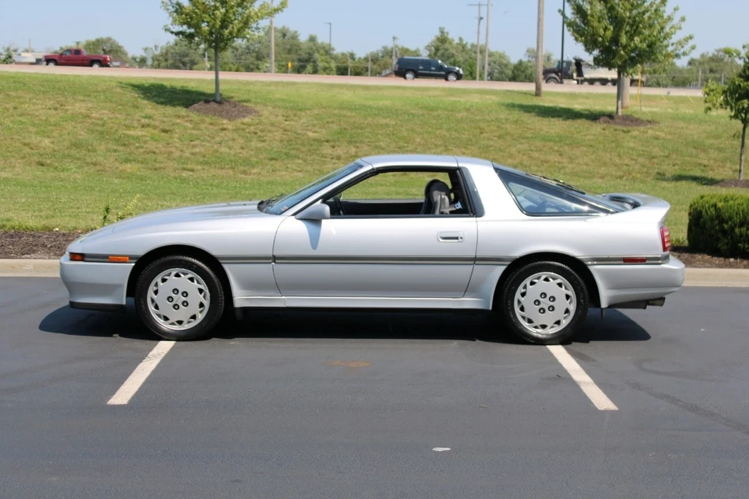 1989 Toyota Supra 3rd Gen - Image 3 of 12
