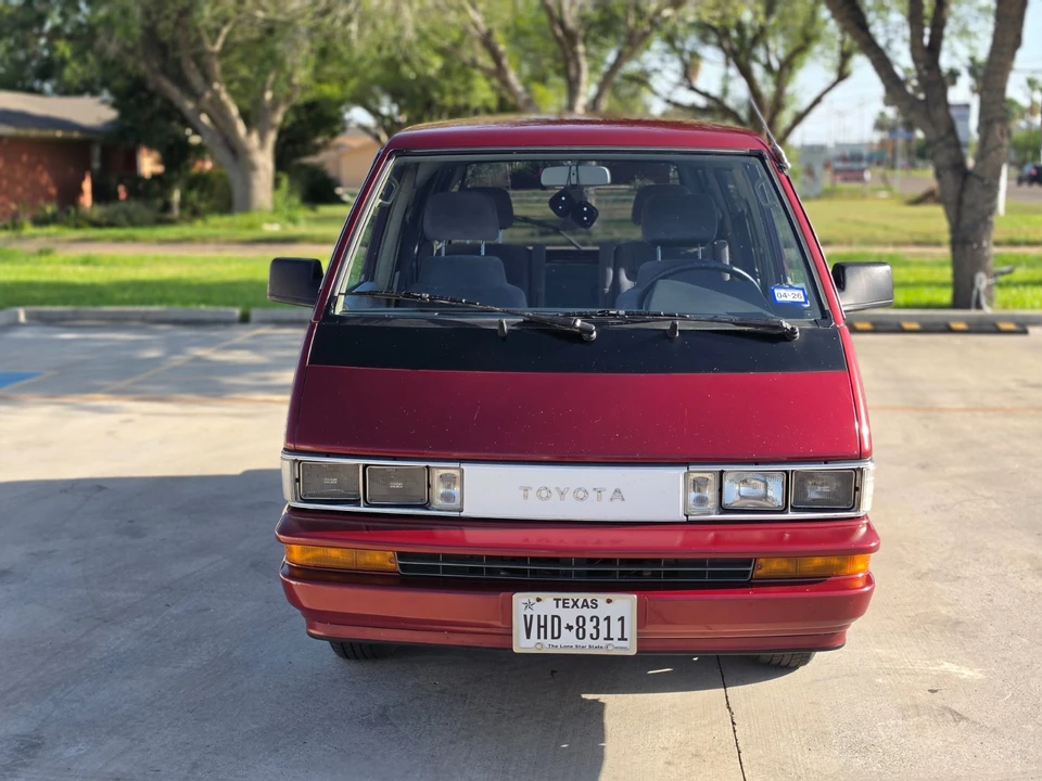 1989 Toyota Previa/Estima - Image 13 of 31
