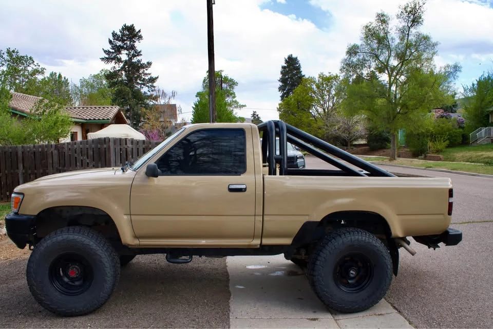 1989 Toyota Hilux 5th Gen - Image 2 of 9