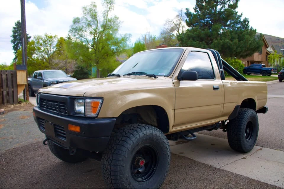 1989 Toyota Hilux 5th Gen - Image 3 of 9