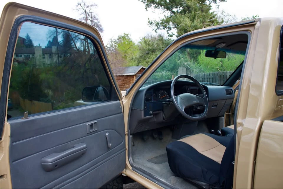 1989 Toyota Hilux 5th Gen - Image 5 of 9
