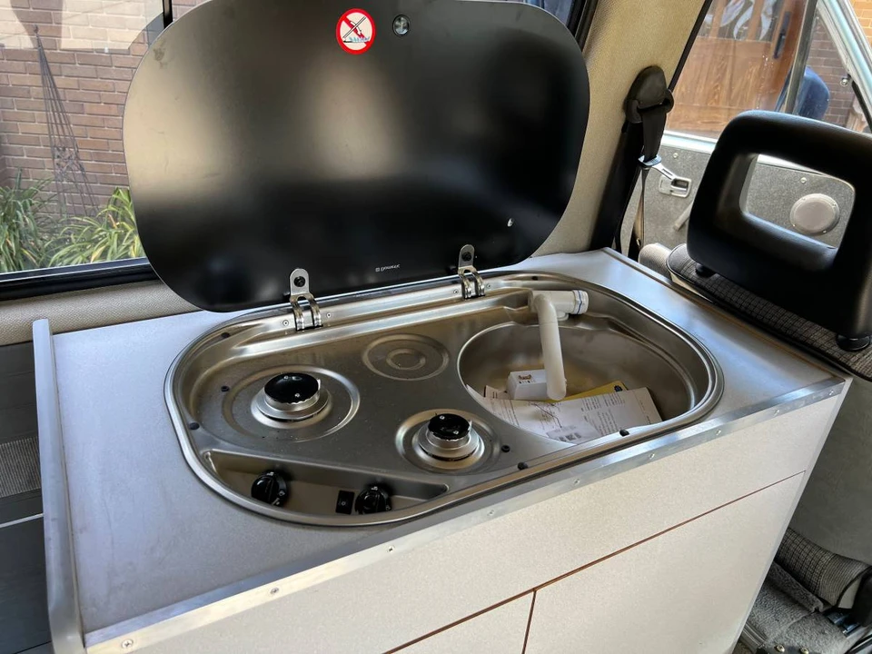 1989 Volkswagen Vanagon - Image 11 of 14