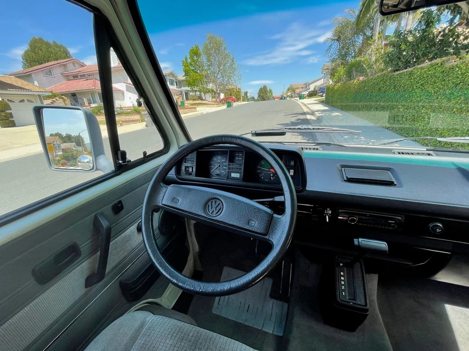 1989 Volkswagen EuroVan - Image 13 of 19