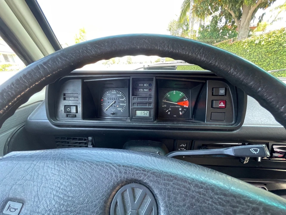 1989 Volkswagen EuroVan - Image 14 of 19