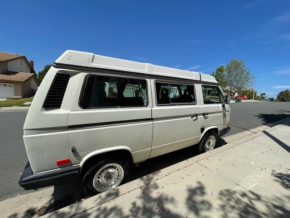 1989 Volkswagen EuroVan - Image 17 of 19
