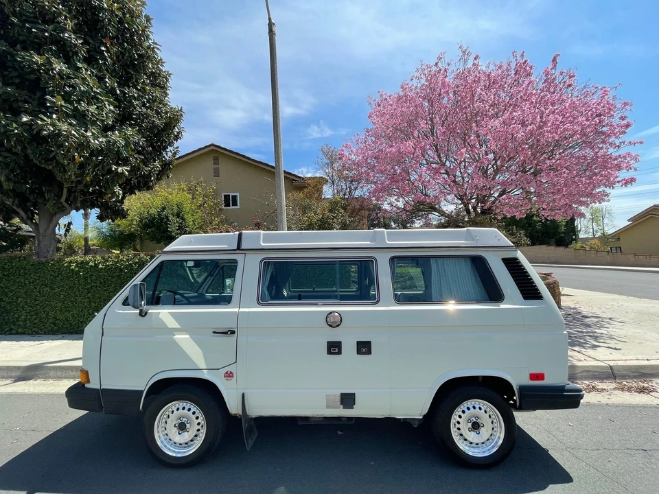 1989 Volkswagen EuroVan - Image 18 of 19