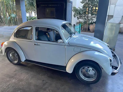 1989 Volkswagen Beetle Hatchback 2D