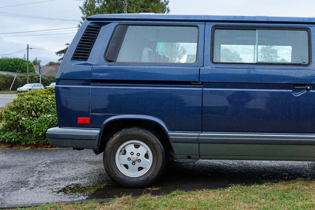 1989 Volkswagen EuroVan - Image 10 of 12