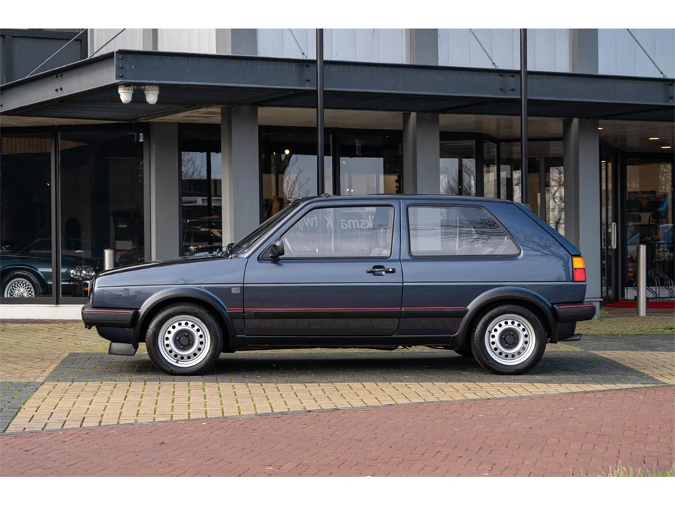 1989 Volkswagen GTI Mk2 - Image 2 of 11