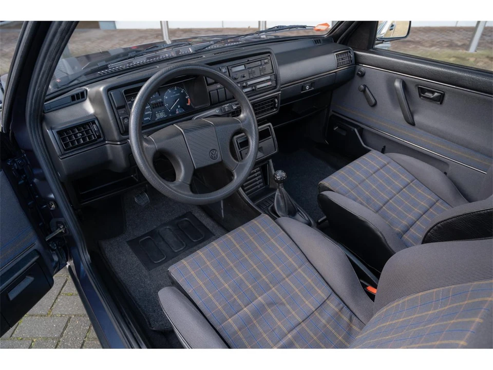 1989 Volkswagen GTI Mk2 - Image 6 of 11