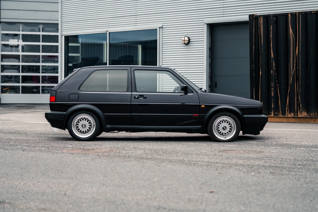 1989 Volkswagen GTI Mk2 - Image 16 of 31