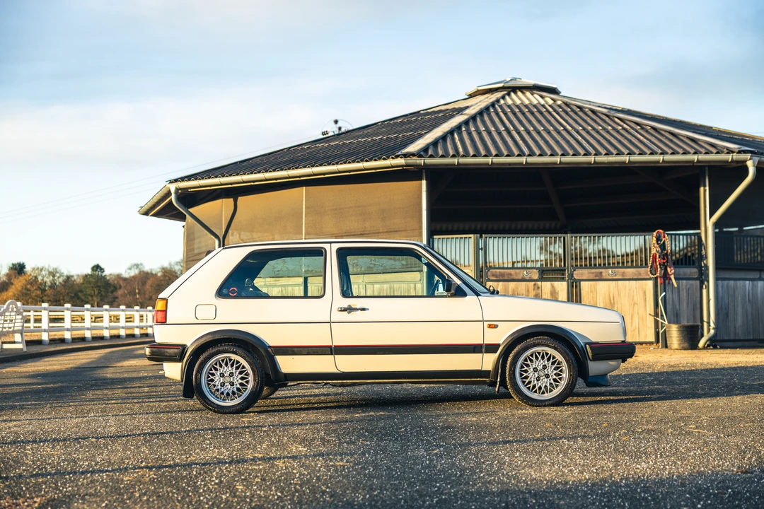 1989 Volkswagen GTI Mk2 - Image 16 of 31